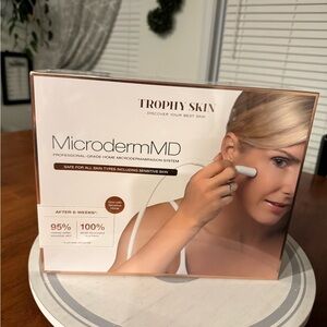 Trophy Skin MicrodermMD - At Home Microdermabrasion Kit - Anti Aging
